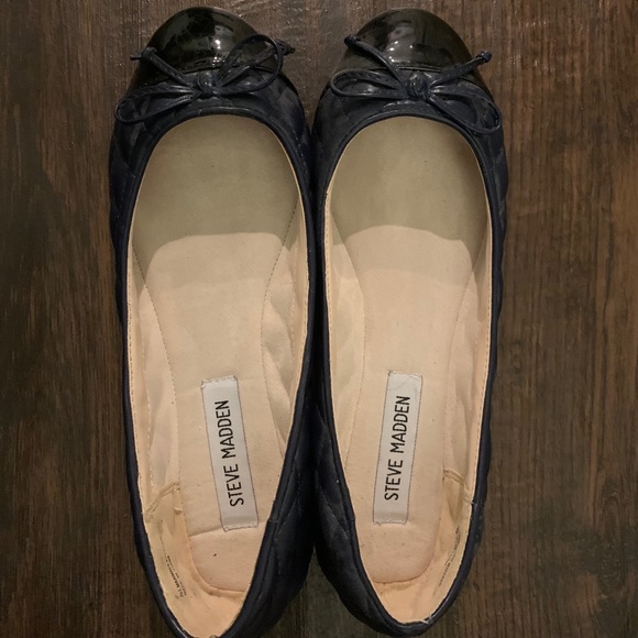 Steve Madden Navy Blue Quilted Flats - Picture 4 of 5